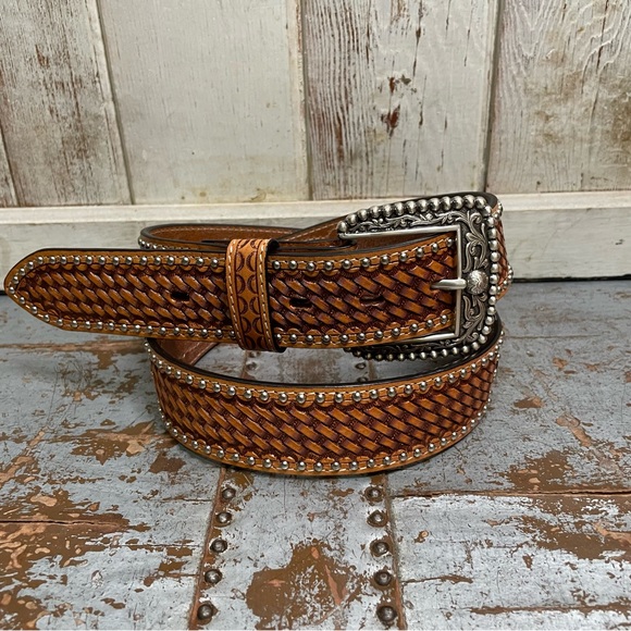Ariat Other - Ariat Mens Leather Basket Stitch Embossed Belt With Limited Edition Buckle